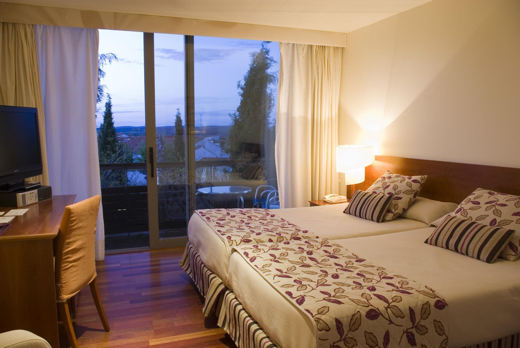 Hotel Hospedería Puente de Alconétar à Garrovillas Extérieur photo