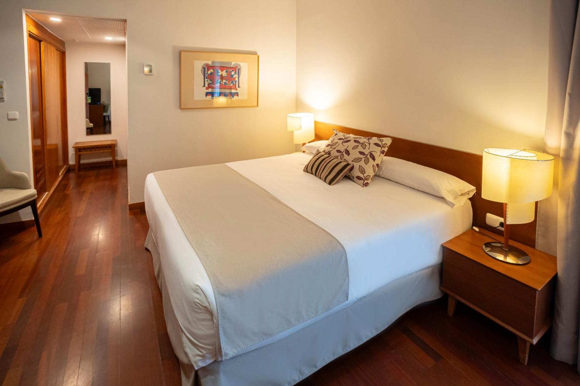 Hotel Hospedería Puente de Alconétar à Garrovillas Extérieur photo