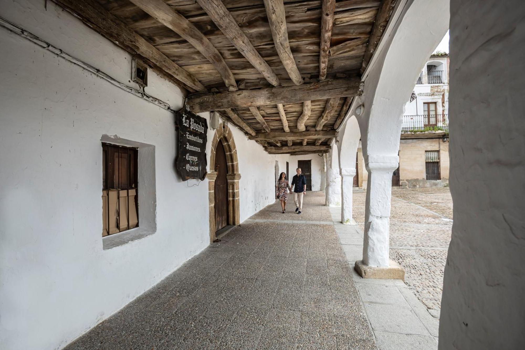 Hotel Hospedería Puente de Alconétar à Garrovillas Extérieur photo