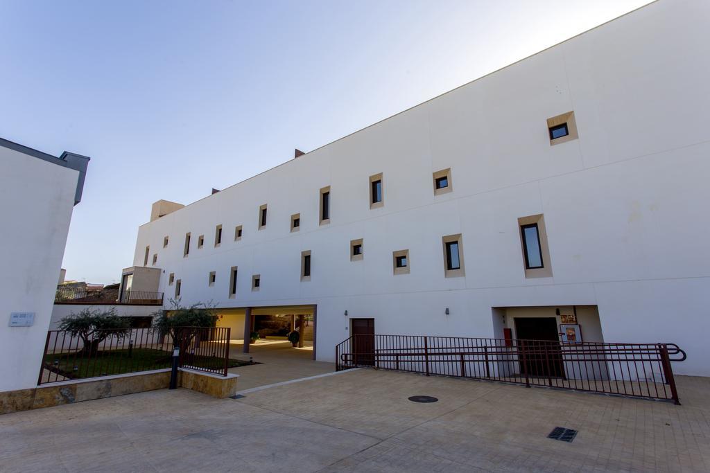 Hotel Hospedería Puente de Alconétar à Garrovillas Extérieur photo